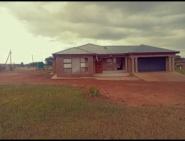 3 BEDROOM HOUSE FOR SALE IN MAKHUVHA B